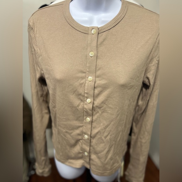 OGL Plantive™ Button-Down Cardigan - Picture 3 of 7